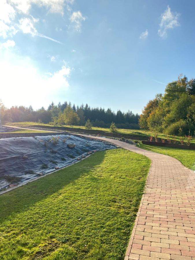 Chata Derikovo Gaboltov Luaran gambar